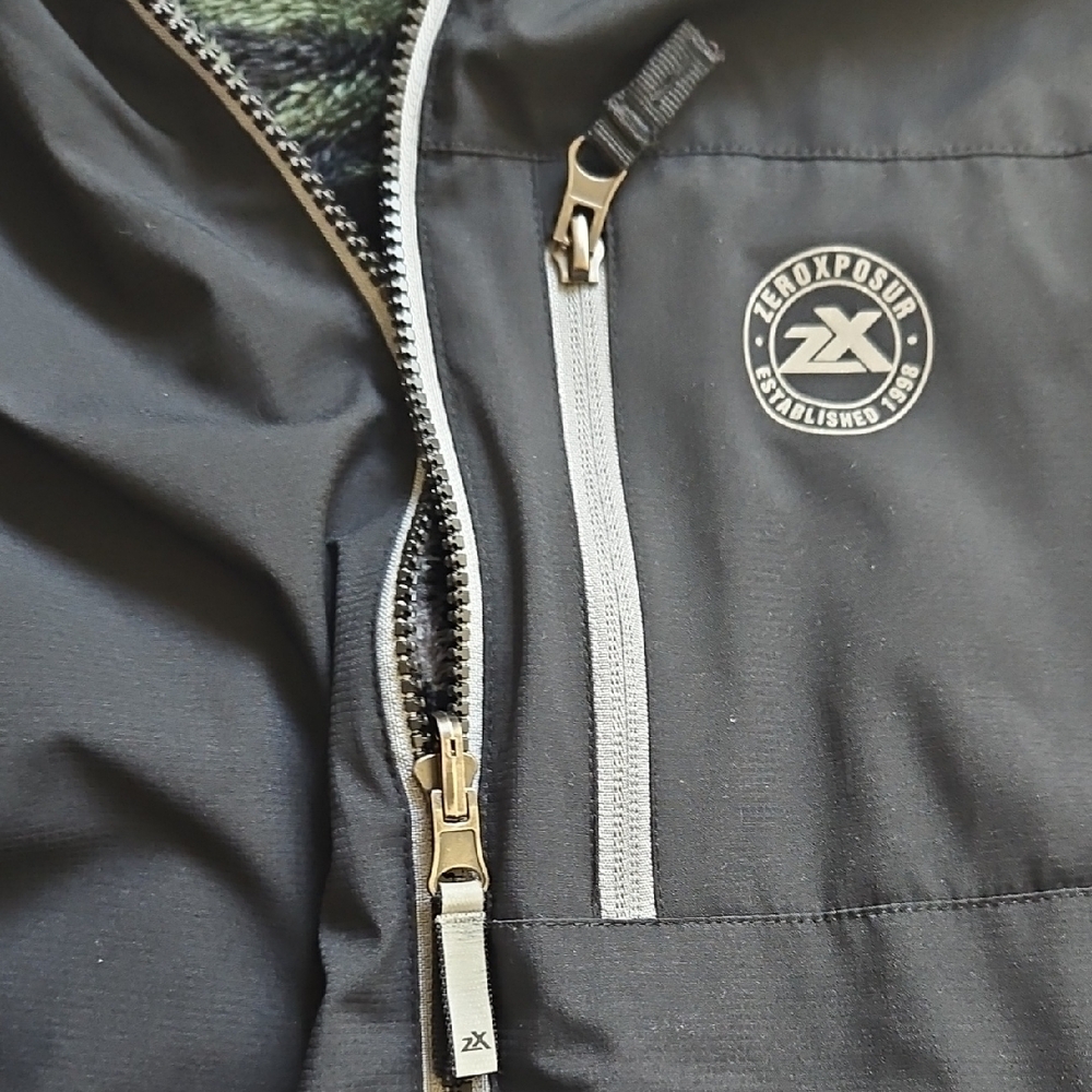ZeroXposur Kids Black Jacket with Hood - Picture 3 of 4